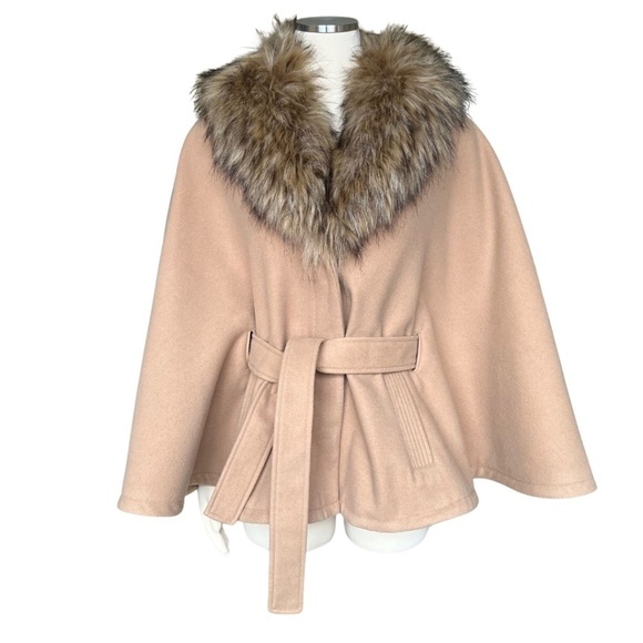 INC International Concepts Camel Color Cape Coat With Faux Fur Collar Size Small - Picture 1 of 9